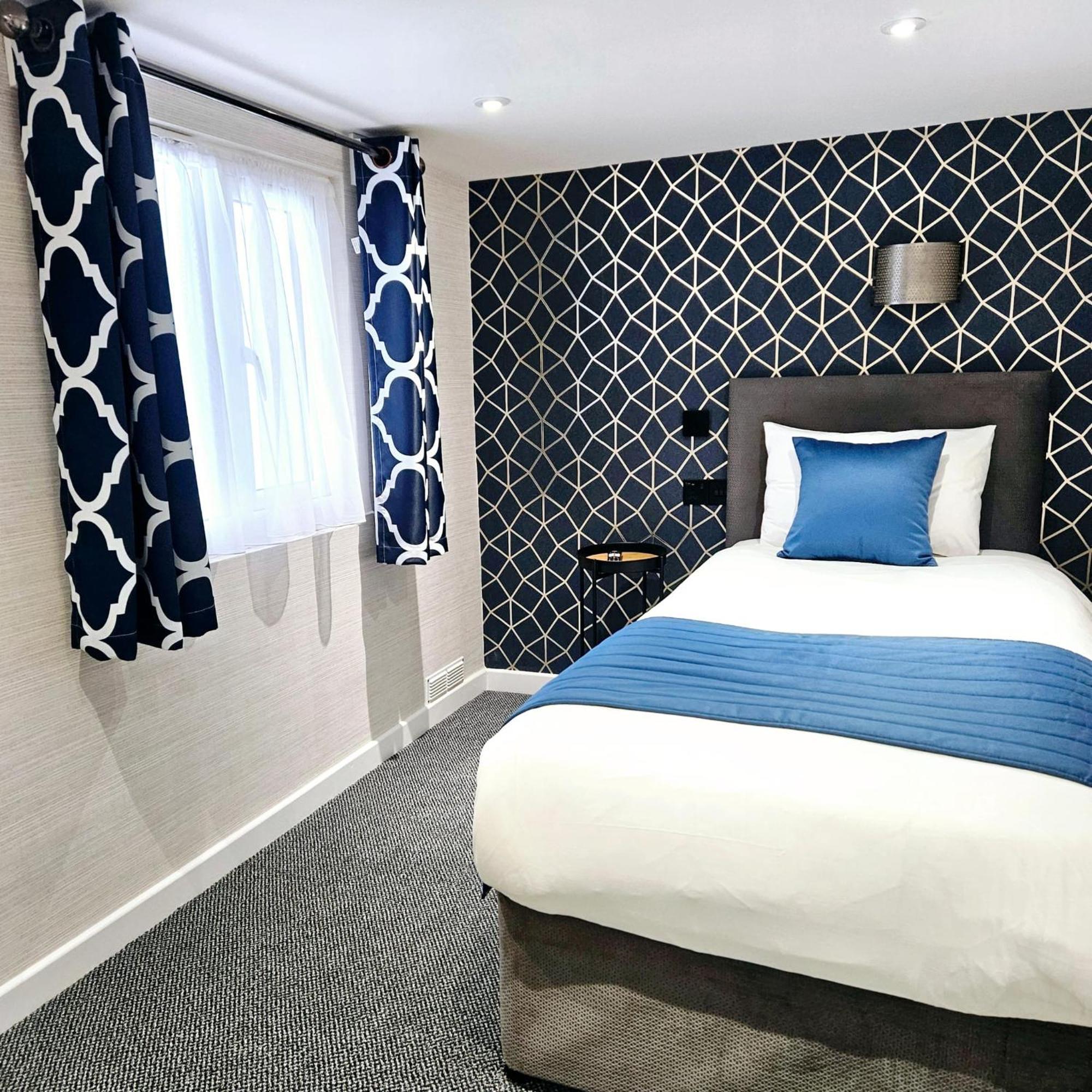 Mentone Hotel Лондон Екстер'єр фото